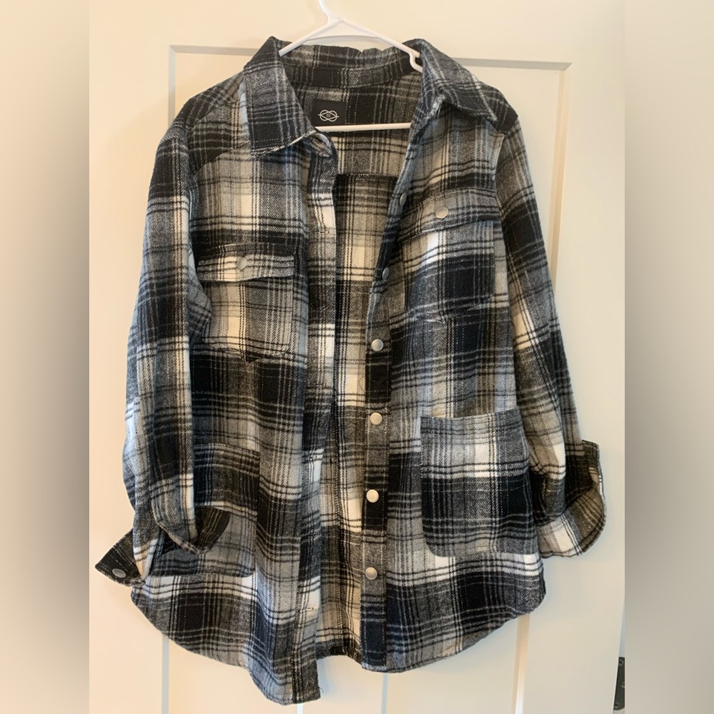 151 women’s flannel